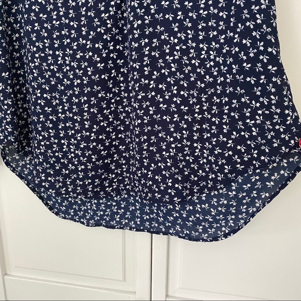 Premise long sleeved blouse navy blue. Size L - Picture 5 of 6